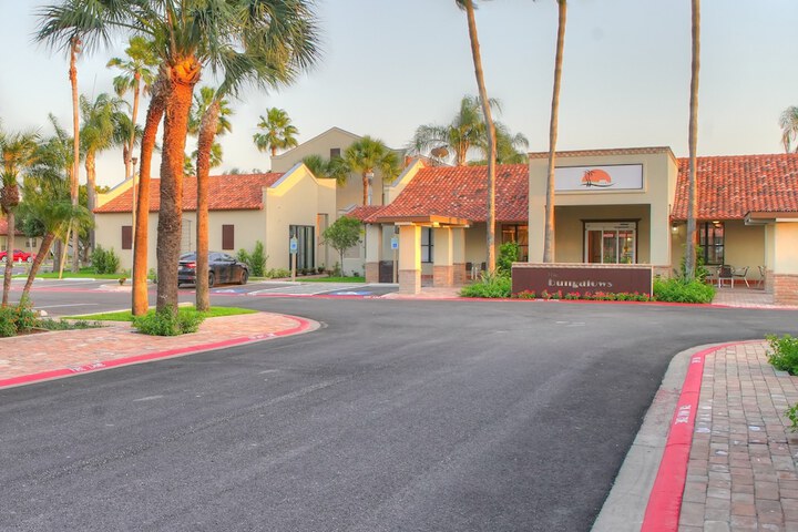 The Bungalows on Shary Mission-McAllen
