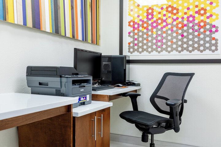Holiday Inn Express Hotel & Suites Memphis / Germantown by IHG