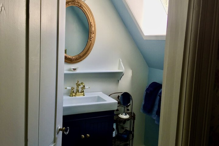 Room 22 of 41