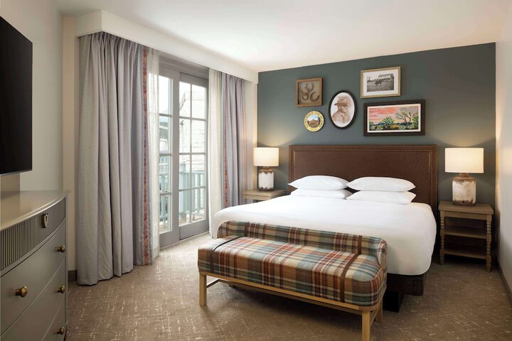 Room 43 of 75