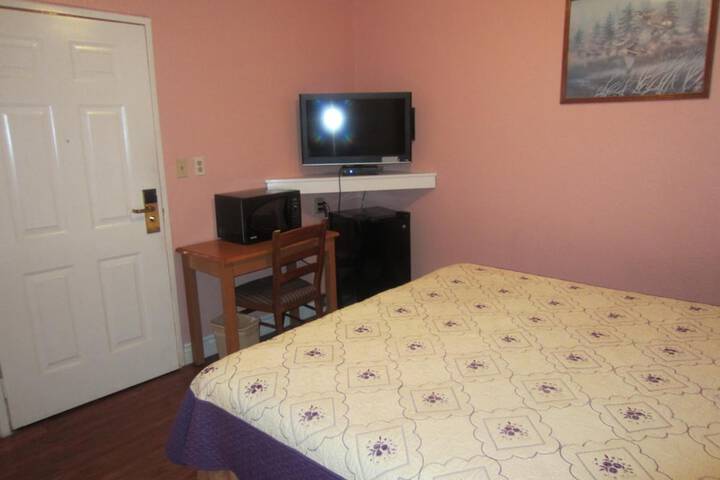 Room 21 of 54