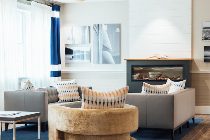 Belfast Harbor Inn