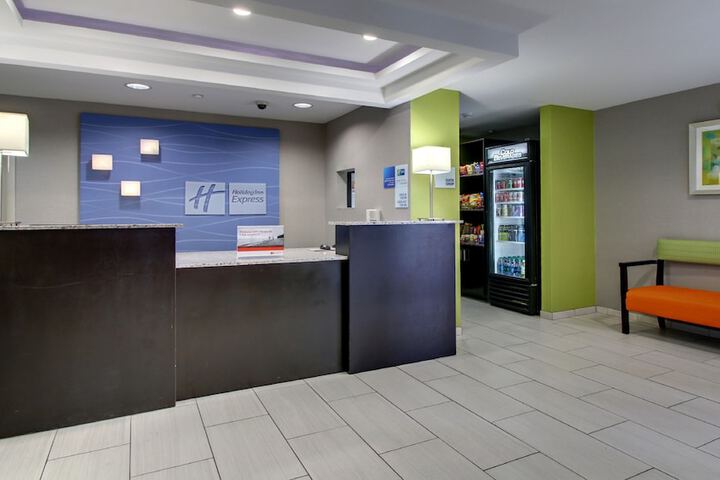 Holiday Inn Express & Suites Jackson Downtown - Coliseum by IHG