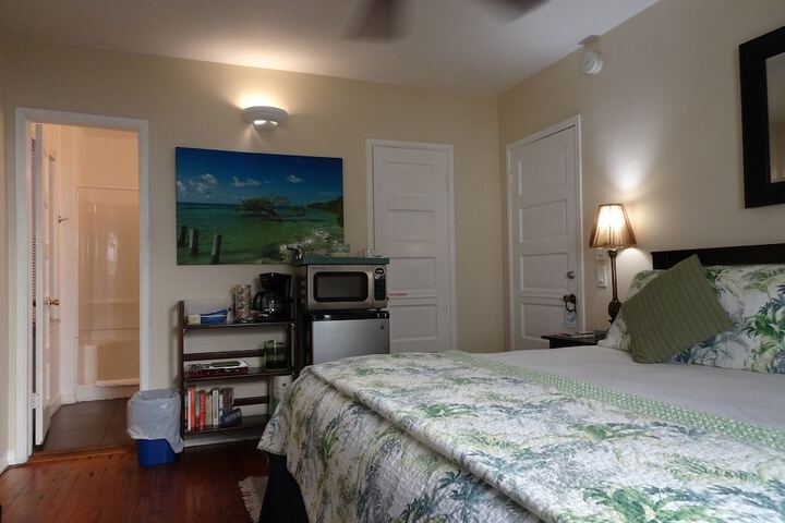 Room 45 of 69