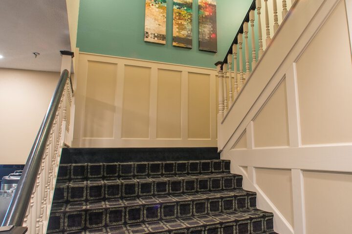 Northfield Inn Suites & Conference Center