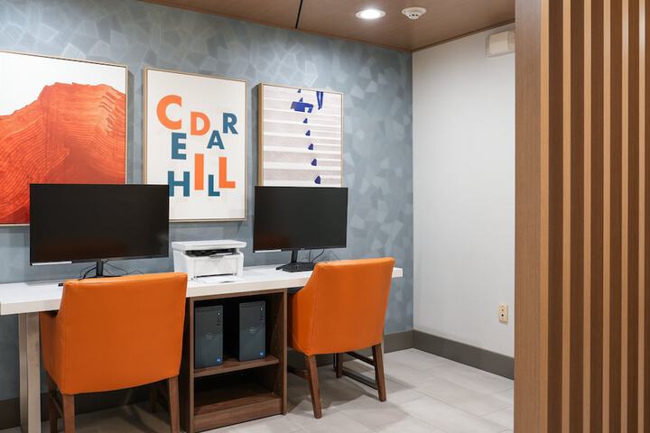 Holiday Inn Express & Suites Dallas Southwest-Cedar Hill by IHG