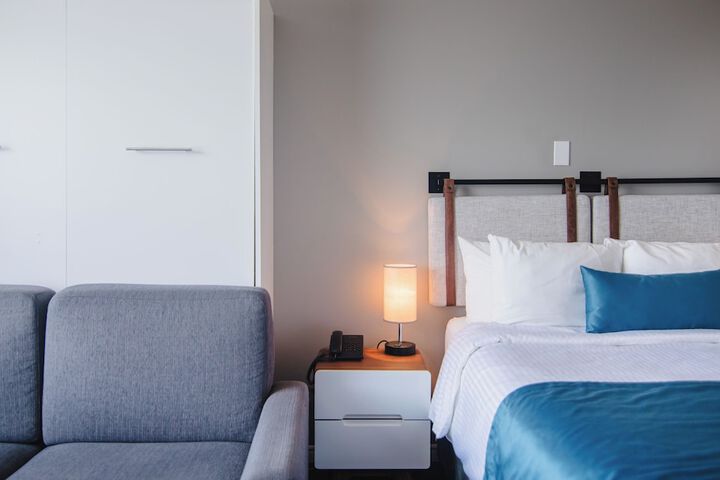 Room 19 of 120