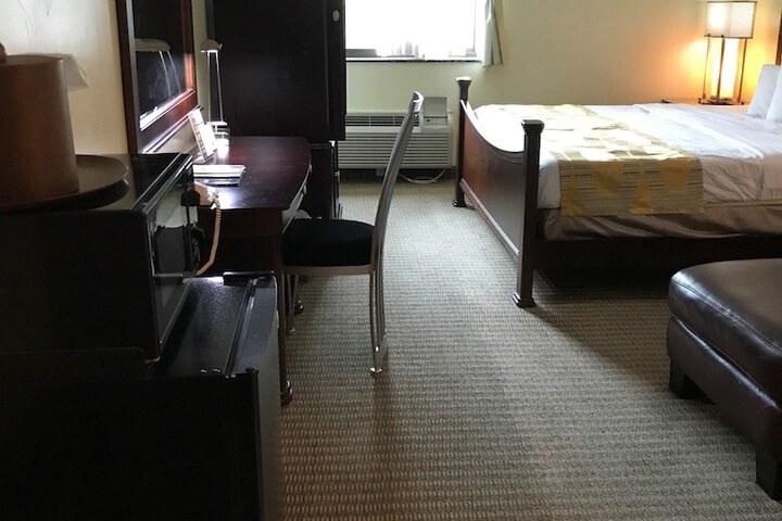 Room 14 of 35