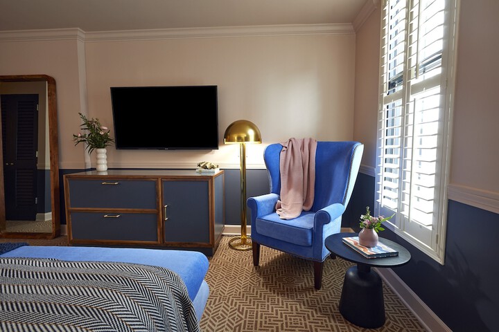 Room 15 of 40
