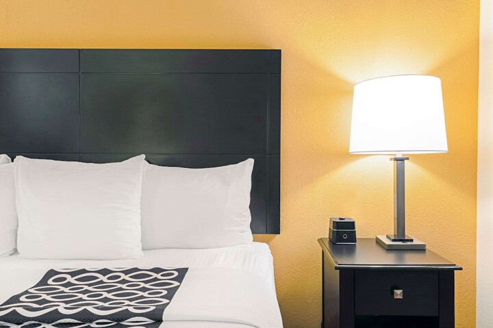 La Quinta Inn & Suites by Wyndham Stillwater-University Area