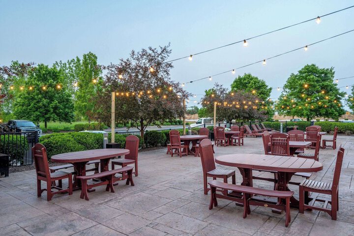 Wyndham Noblesville