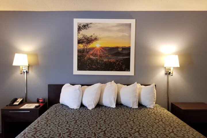 Room 7 of 22