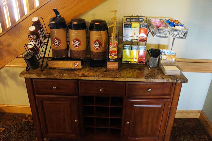 Breakfast/Coffee Service 45 of 54