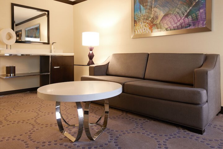 Room 15 of 113