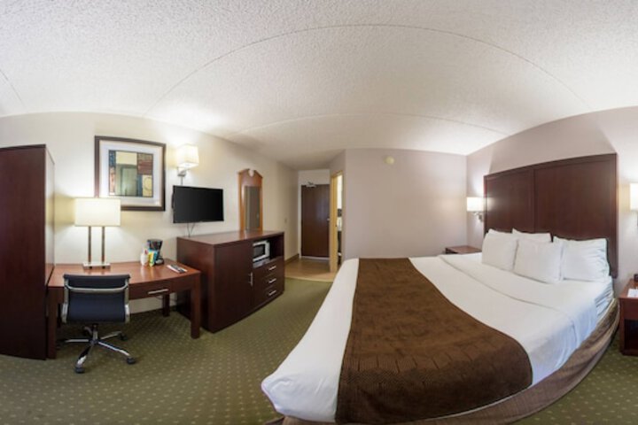 Room 27 of 44