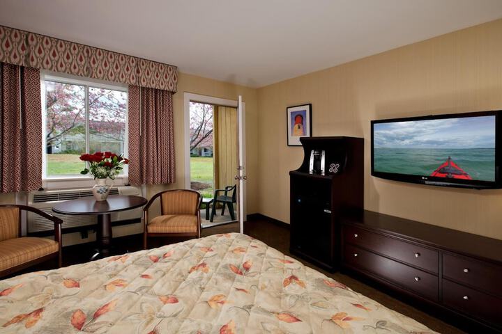 Room 21 of 34