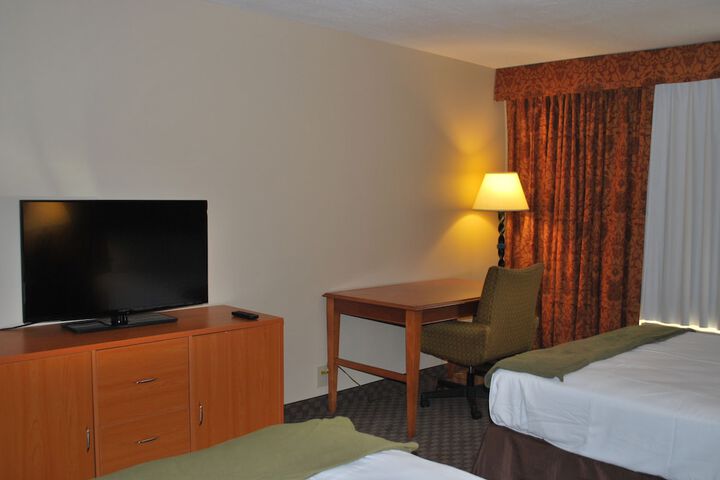 Room 28 of 46