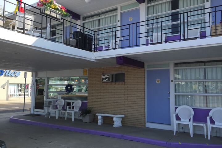Hotel 6 of 44