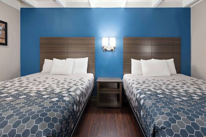 Room 14 of 44