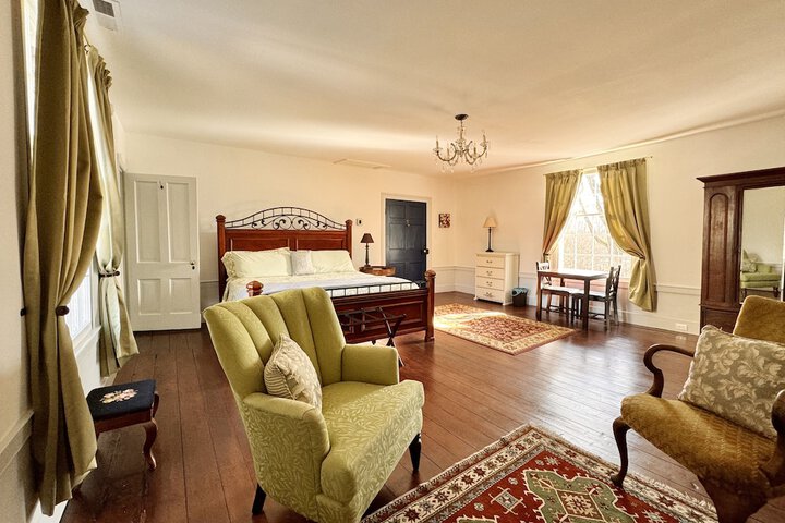 Room 15 of 74