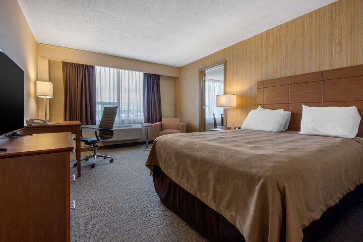 Room 7 of 26