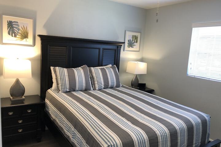 Marco Island Lakeside Inn