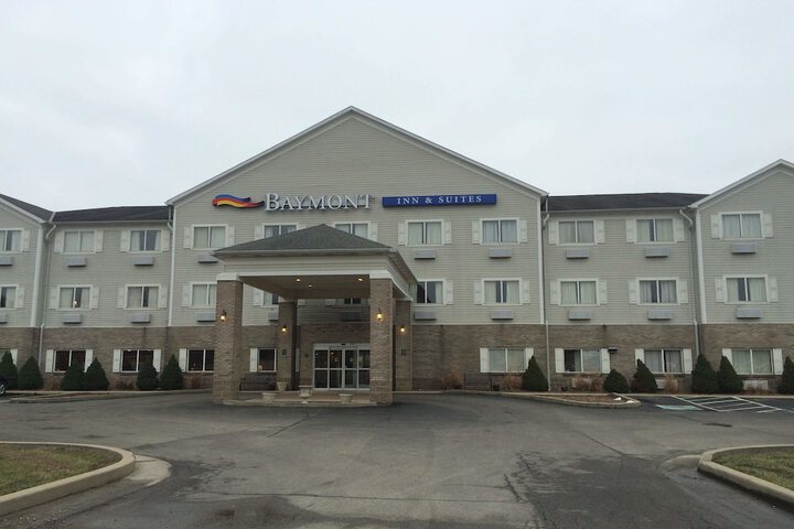 Baymont by Wyndham Lawrenceburg