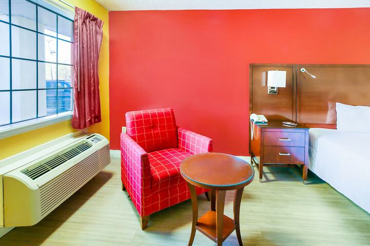 Room 23 of 27