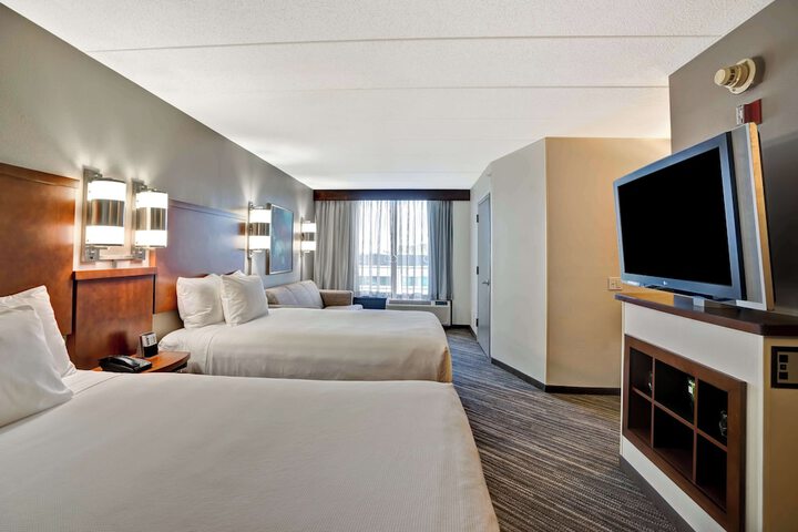 Room 26 of 39