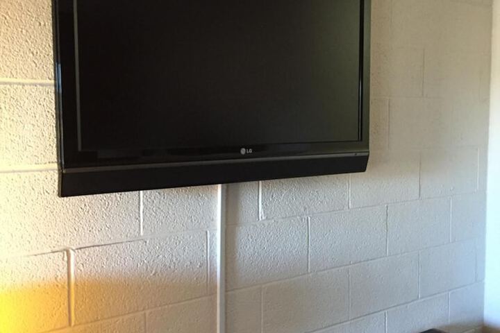 Room 8 of 39
