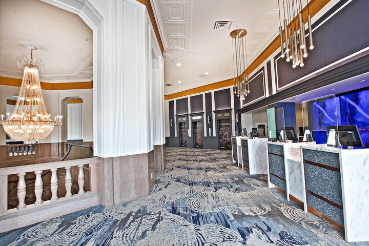 Hotel 2 of 86