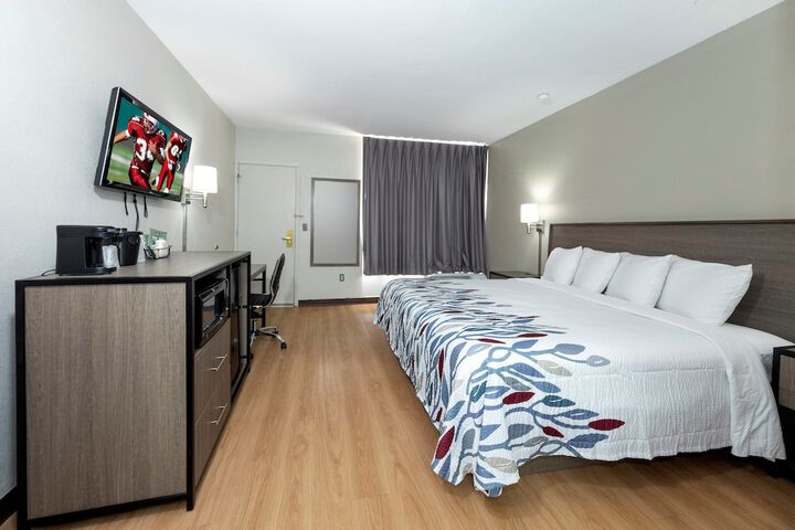 Room 30 of 40