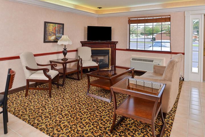 Hotel Interior 4 of 23