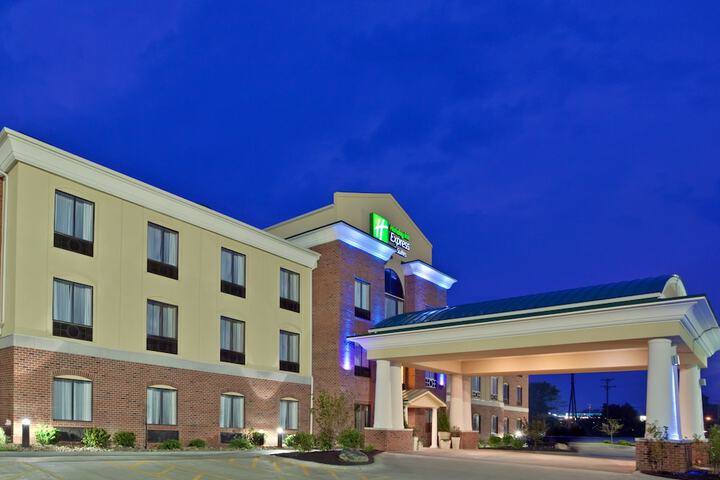 Holiday Inn Express Hotels and Suites Dayton North Tipp City by IHG