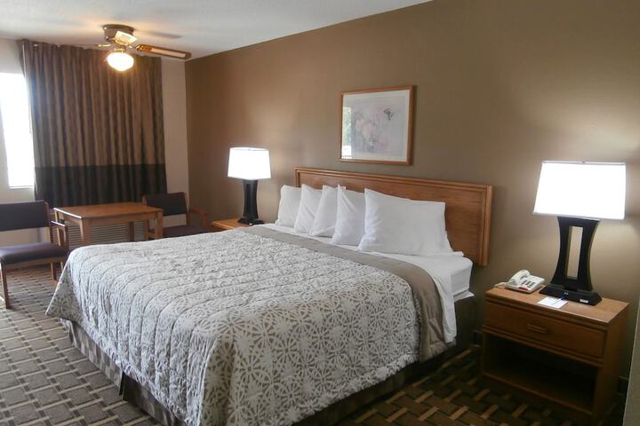 Americas Best Value Inn Blue Ridge