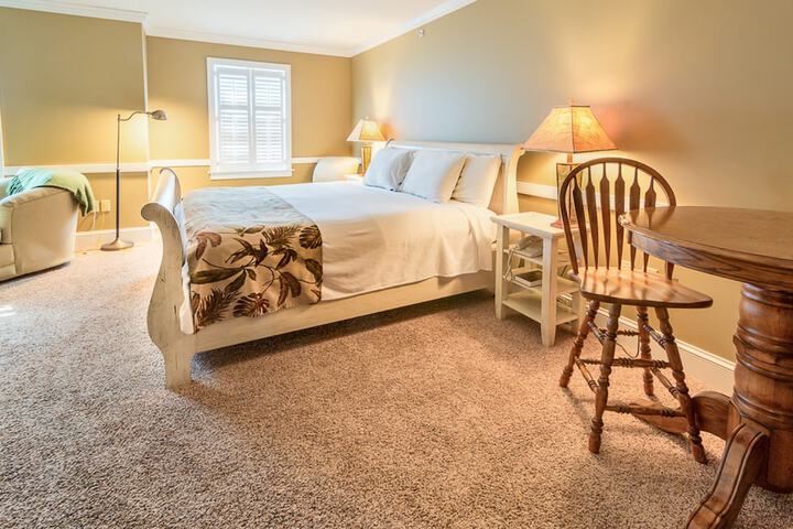 Room 20 of 80