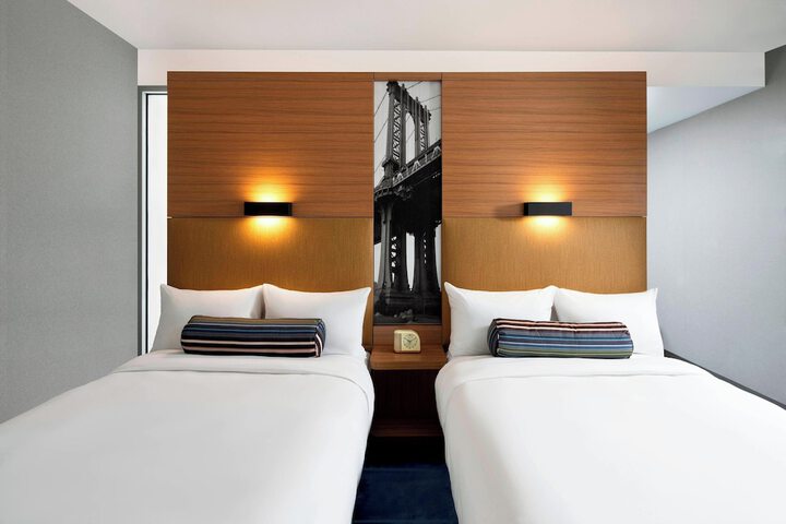 Room 11 of 26