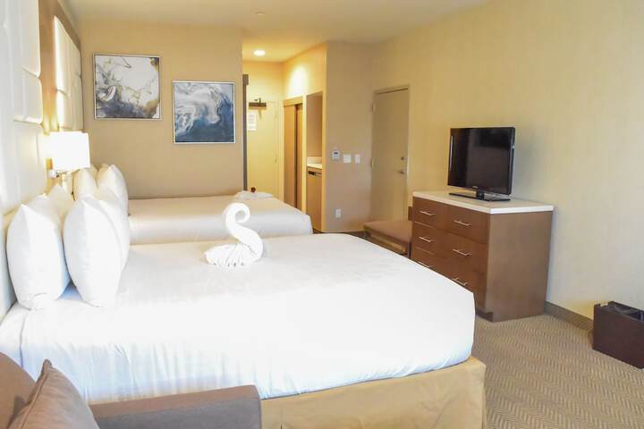 Room 33 of 84