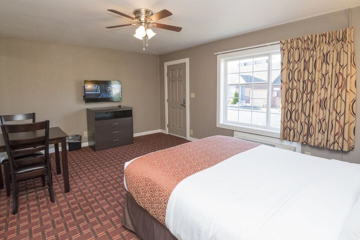 Room 45 of 105