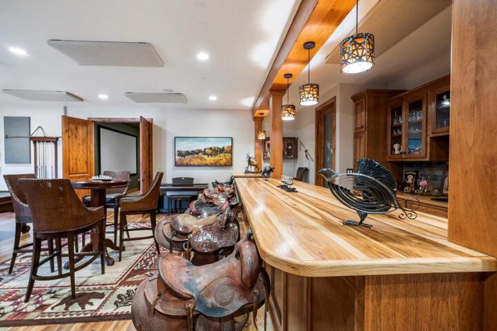 Off Grid Luxury Experience