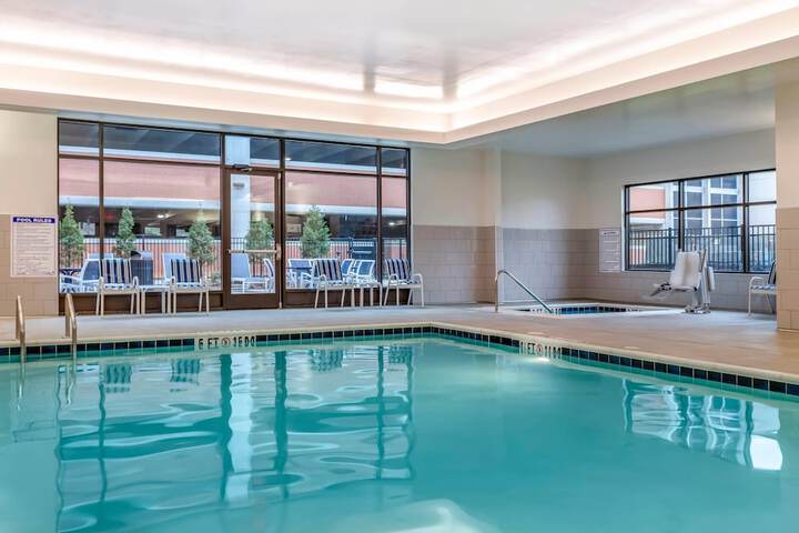 Cambria Hotel Rock Hill - University Center