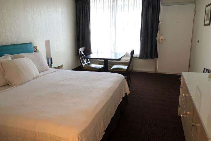 Floridian Hotel