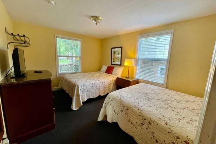 Room 45 of 98