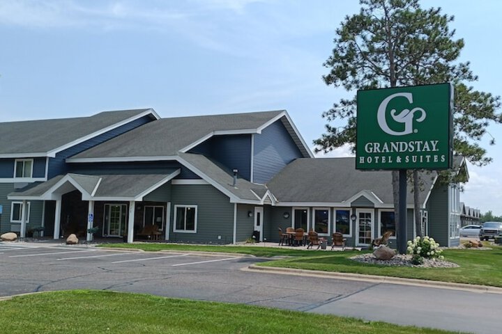 Hotel 1 of 30