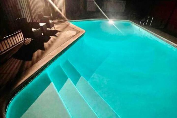 Glendora Pool Home Retreat