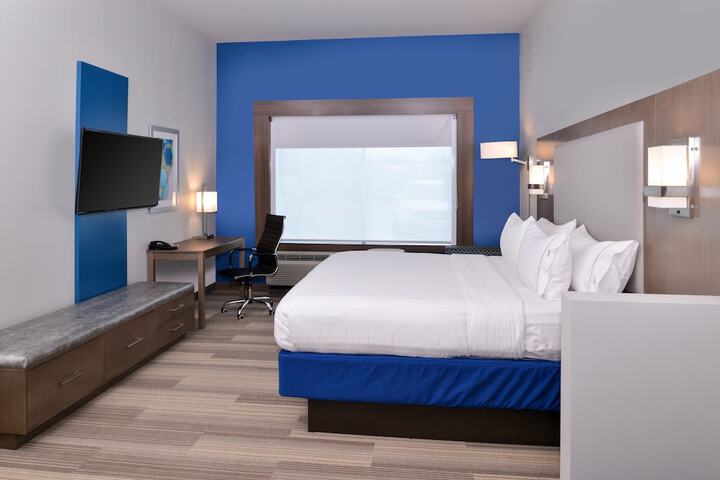 Holiday Inn Express & Suites Houston E - Pasadena by IHG