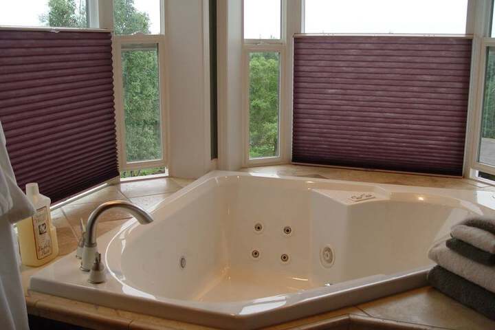 Hot Tub 24 of 26