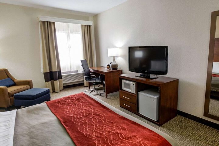 Room 15 of 28
