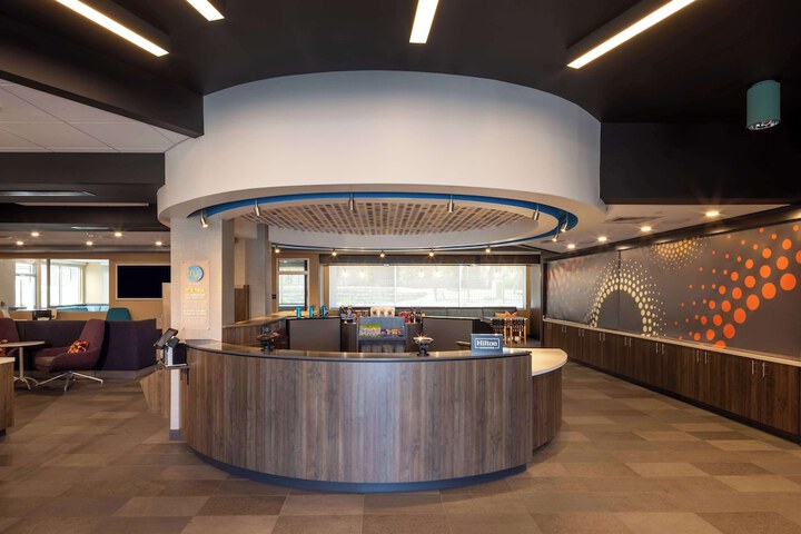 Tru by Hilton Yakima Airport