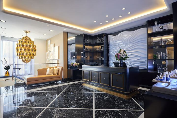 Hotel Interior 12 of 132